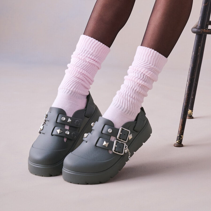 Loaferette Star Studded Clog - US 9880