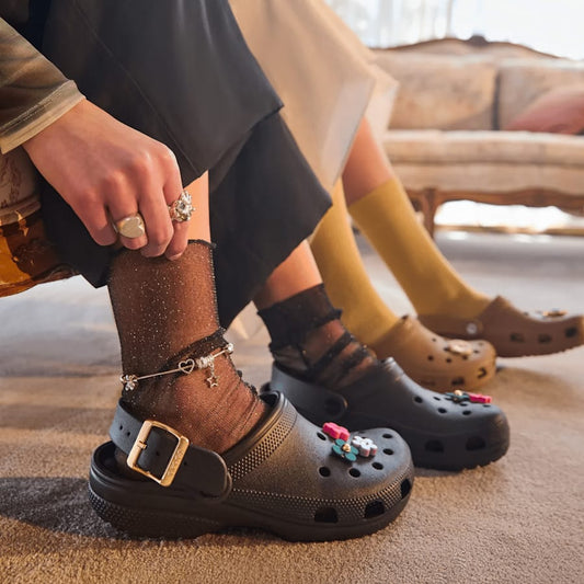 Classic Metallic Buckle Clog - US 7403