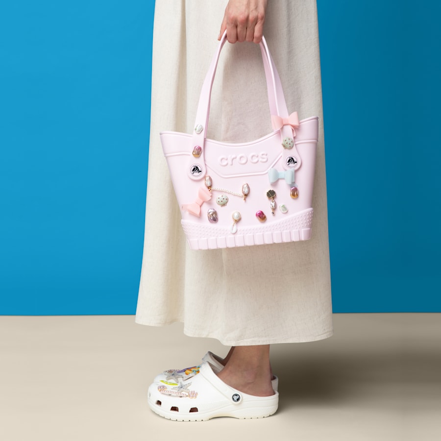 Classic Small Tote - US 4563