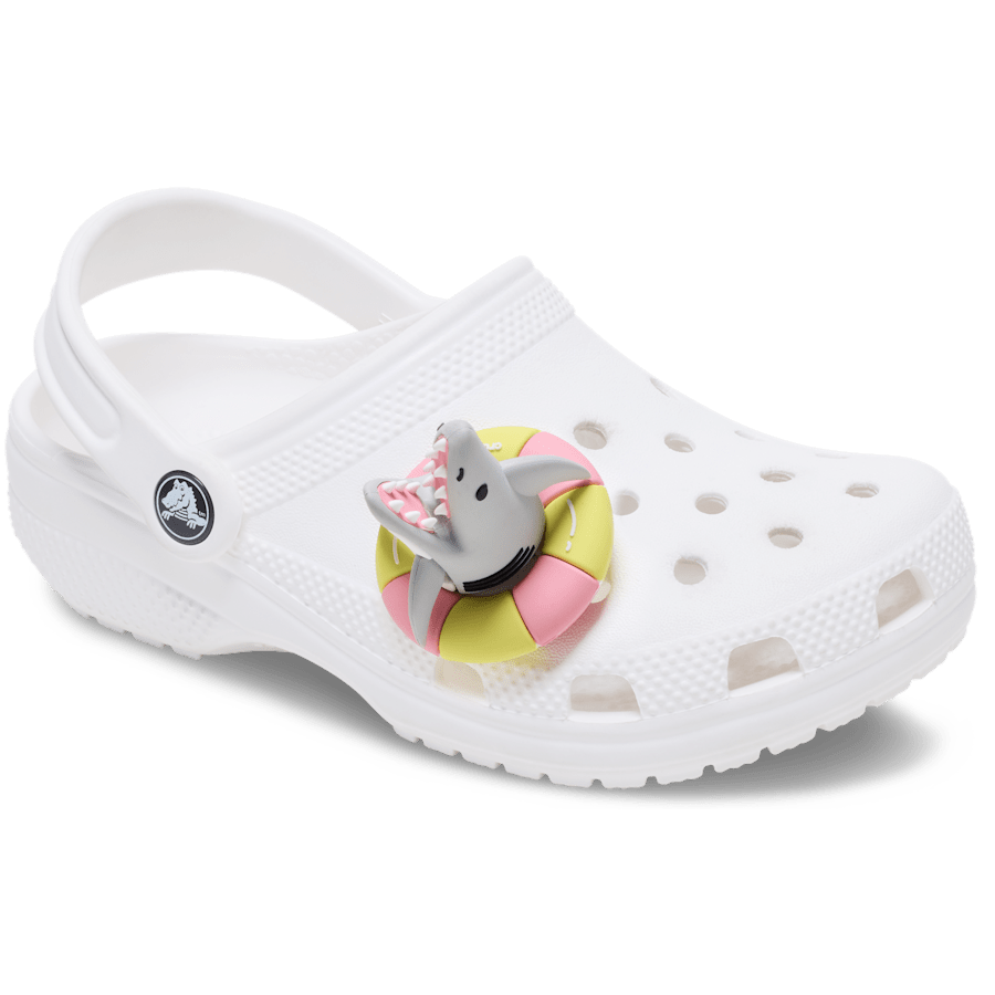 3D Swimming Shark - US 6556