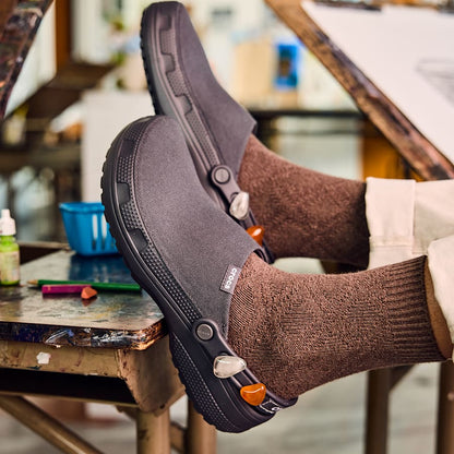 Classic Crafted Clog - US 3882