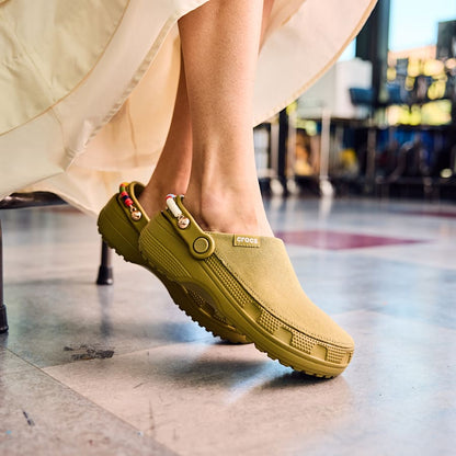 Classic Crafted Clog - US 0660