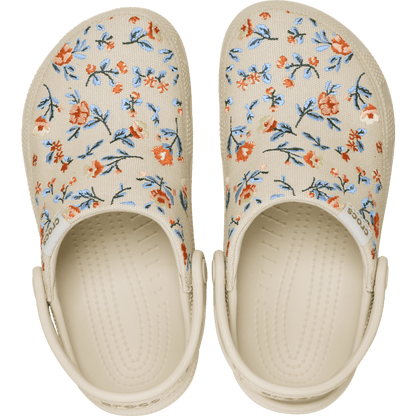 Classic Crafted Floral Clog - US 9462