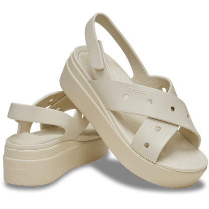 Brooklyn 4U Cross Strap Sandal - US 2369