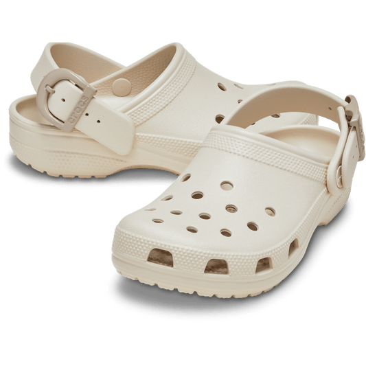 Classic Enamel Buckle Clog - US 9756